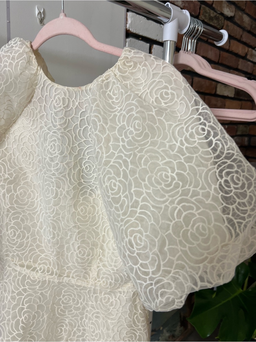 H&M Cream Floral Lace Puff-Sleeve Dress - Picture 6 of 10